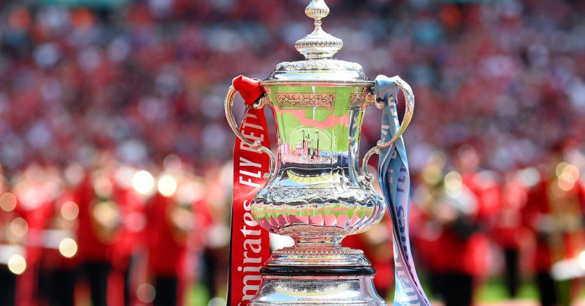 Pep Guardiola Meminta Perubahan Aturan EFL untuk Manchester City