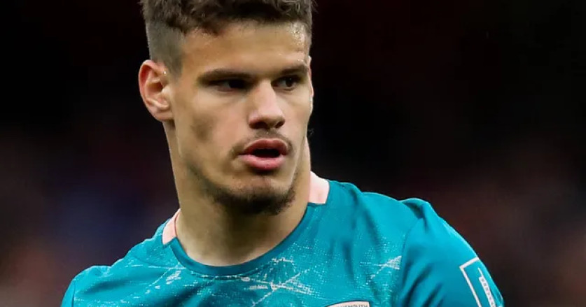 Milos Kerkez Resmi Gabung Liverpool, Ini Kalimat Pertama Usai Berbaju The Reds 