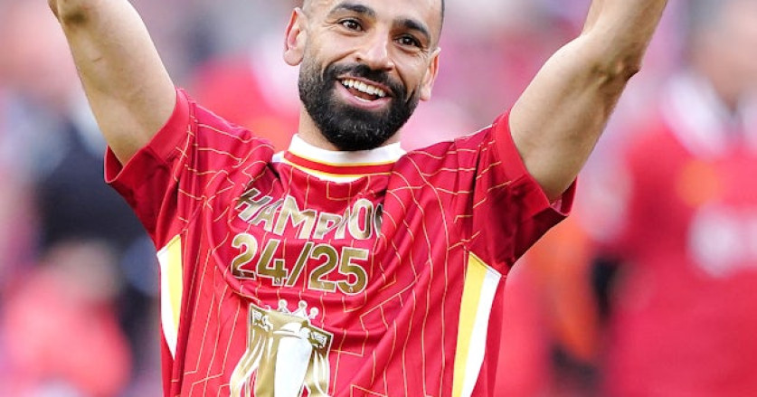 Mohamed Salah Samai Rekor Thierry Henry, Raih Penghargaan FWA Footballer of the Year