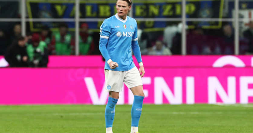 Scott McTominay dan Masa Depannya di Napoli: Mengatasi Cedera dan Komitmen Jangka Panjang