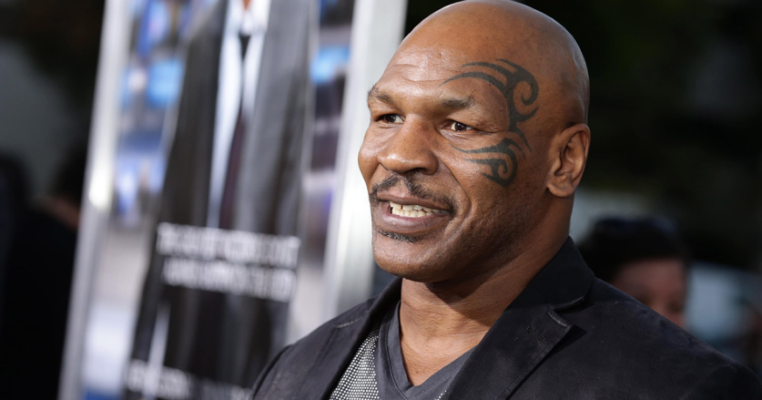 Pertarungan Epik Mike Tyson vs Floyd Mayweather di Kongo