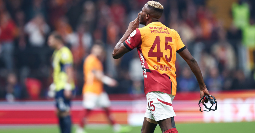 Victor Osimhen Pertimbangkan Tawaran Klub Arab Saudi Setelah Tolak Juventus