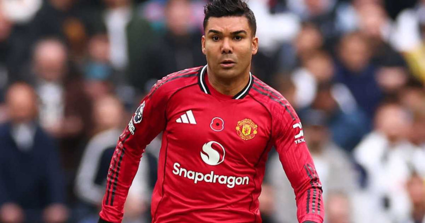 Manchester United Pertimbangkan Perpanjangan Kontrak Casemiro