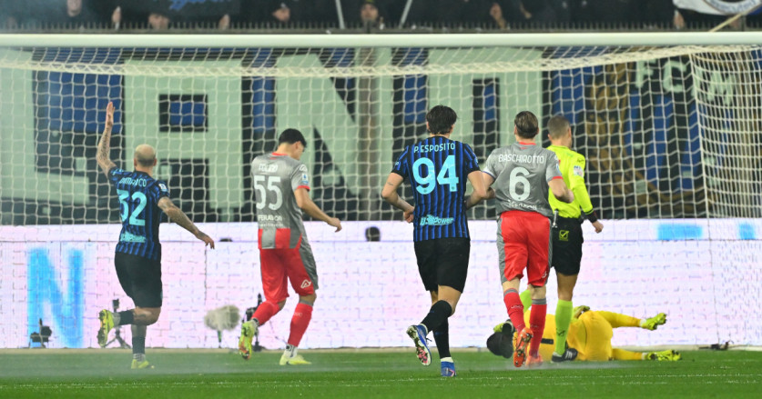 Pendukung Inter Kehilangan Tiga Jari Akibat Petasan ke Emil Eudero di Laga vs Cremonese