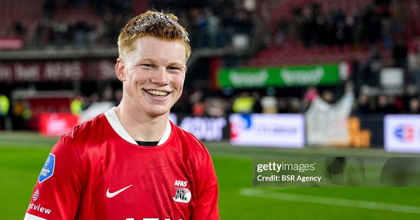 Liverpool Ungguli Bayern Munich dalam Perburuan Bintang Muda Kees Smit