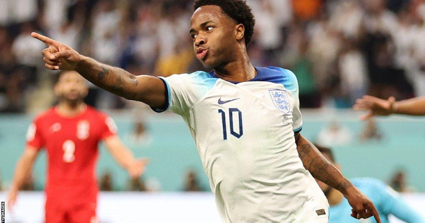 Raheem Sterling Mengejutkan Klub dengan Tawaran Tak Terduga