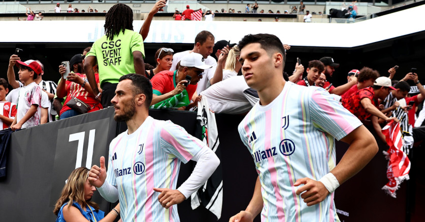 Filip Kostic Kini Menjadi Rebutan Atalanta, Roma, atau Bologna