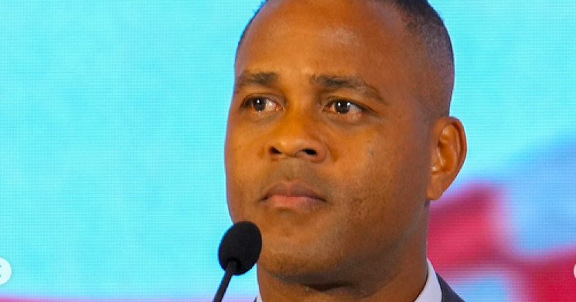 Kluivert: Kalau Saja Penalti Itu Gol....