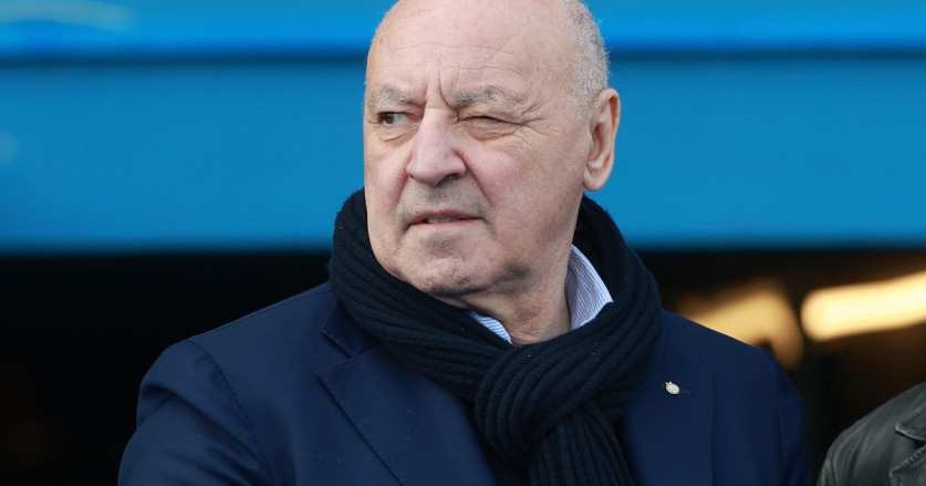 Insiden Kembang Api Mengenai Emil Audero Dikecam Marotta