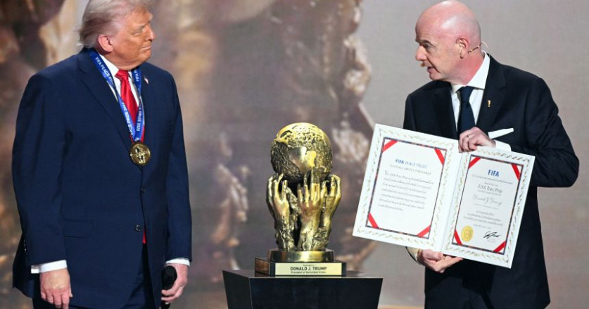 Gianni Infantino Jawab Kritik Soal Penghargaan Perdamaian FIFA untuk Donald Trump