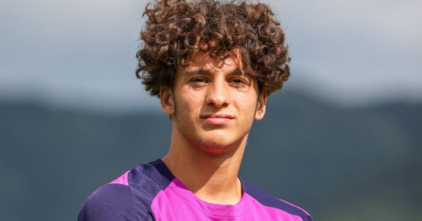 Barcelona Resmi Rekrut Gelandang Muda Berbakat dari Kroasia