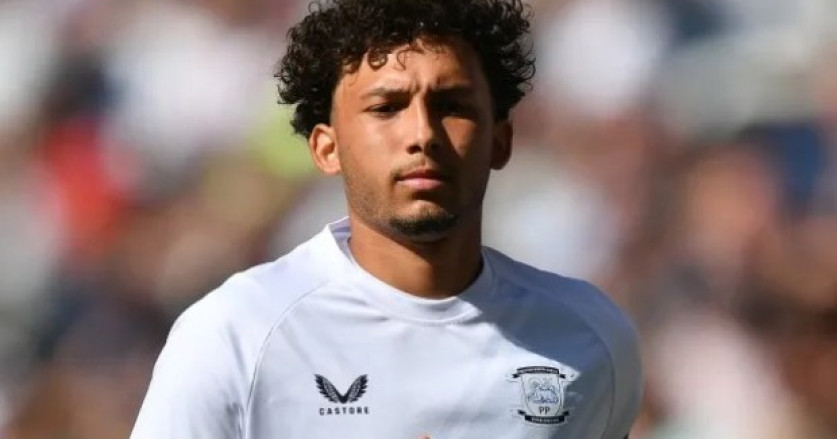 Pemain Championship Kecewa Dilepas Klub Lewat Instagram