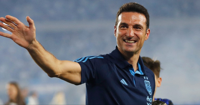 Lionel Scaloni Ungkap 4 Pesepakbola Terbaik Dunia Tanpa Ada Nama Messi