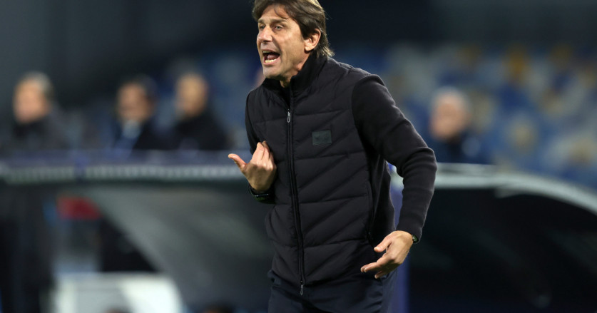 Metode Latihan Conte Diduga Sebabkan Cedera Pemain Napoli